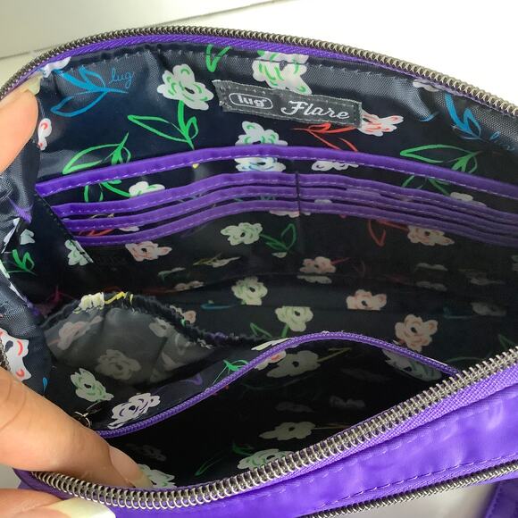 Lug Flare 2 Crossbody Bag Purple Floral - Picture 11 of 11